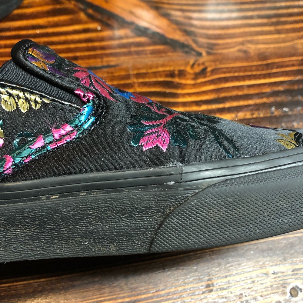 Vans Black Sneakers Classic Style - Picture 13 of 13